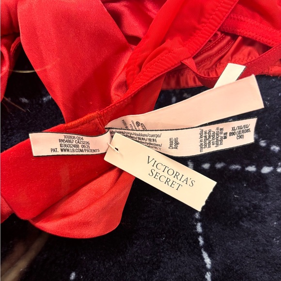 VS Satin Bow Bra XL - Picture 6 of 6